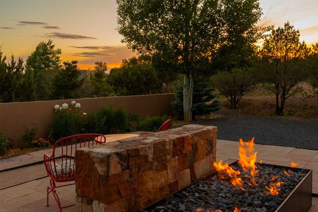 1858 Palacio Lane, Santa Fe, NM 87505