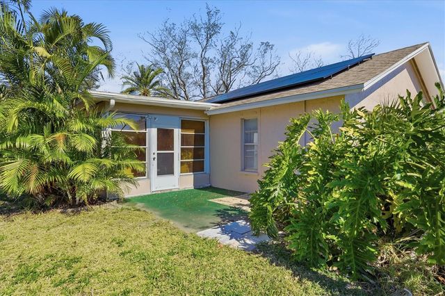 1802 W 69TH STREET W, Bradenton, FL 34209