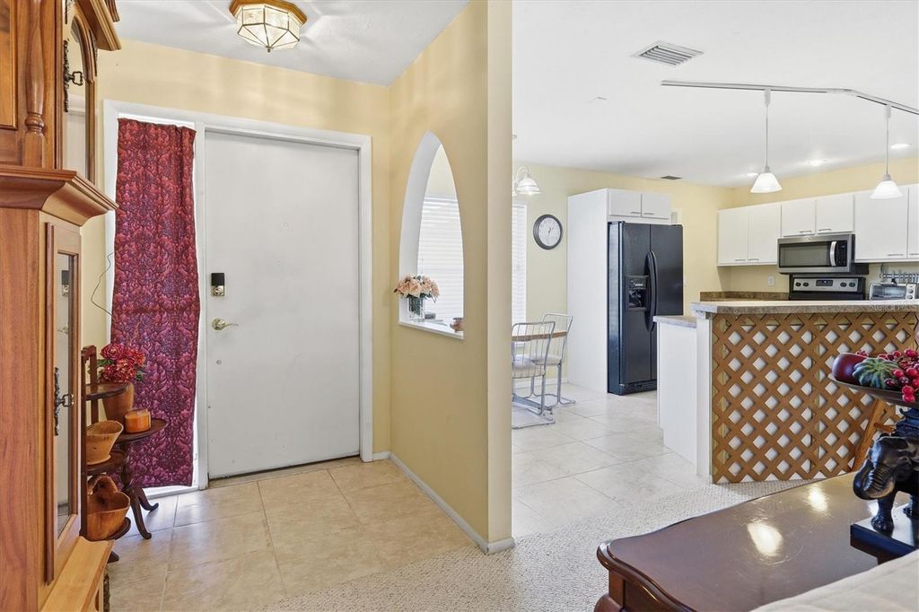 Image 5 of property listing at 1802 W 69TH STREET W, Bradenton, FL 34209