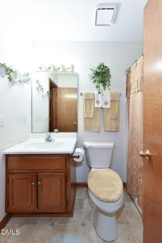 215 E Vance Street, Zebulon, NC 27597
