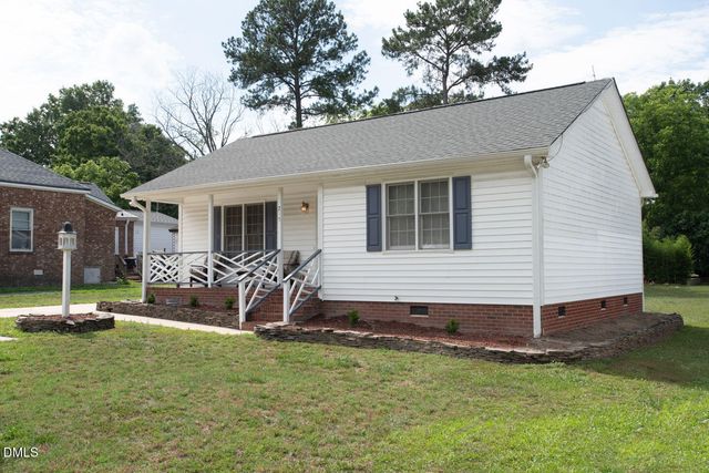215 E Vance Street, Zebulon, NC 27597
