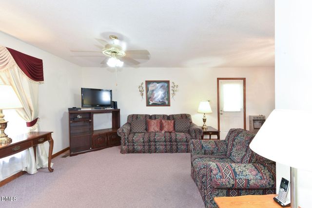215 E Vance Street, Zebulon, NC 27597