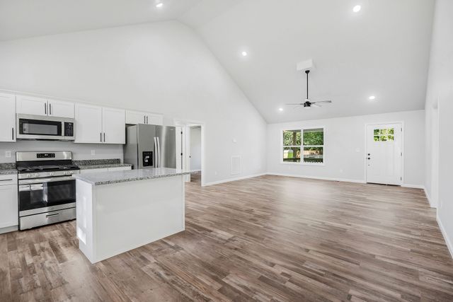 260 Rich Loop, Sparta, TN 38583