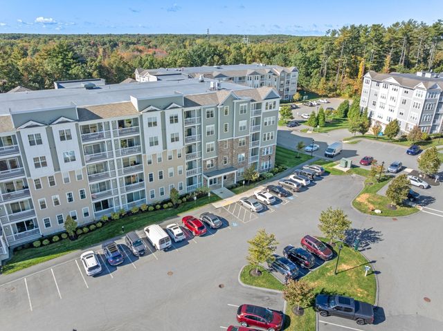 260 Martins Landing 402, North Reading, MA 01864