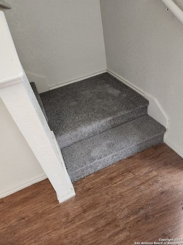 3215 Northwest Blvd, New Braunfels, TX 78130