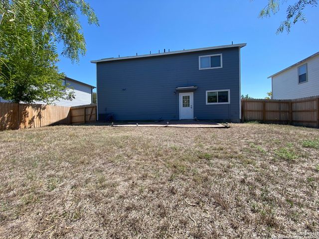 3215 Northwest Blvd, New Braunfels, TX 78130