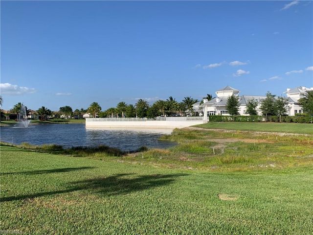 9108 Snowy Owl WAY, Naples, FL 34120