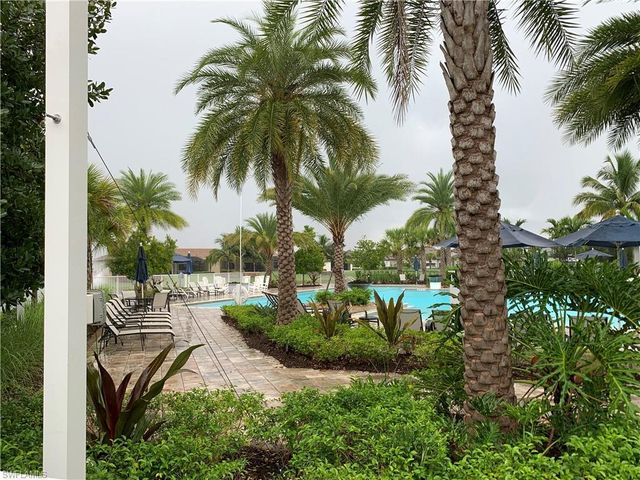 9108 Snowy Owl WAY, Naples, FL 34120