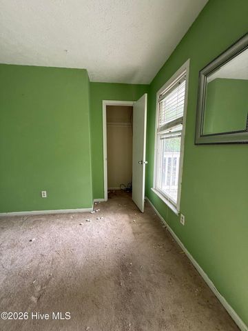 302 Silkweed Court, Wilmington, NC 28405