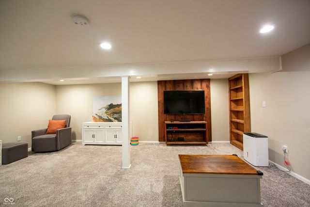 5234 W Olive Branch Road, Greenwood, IN 46143