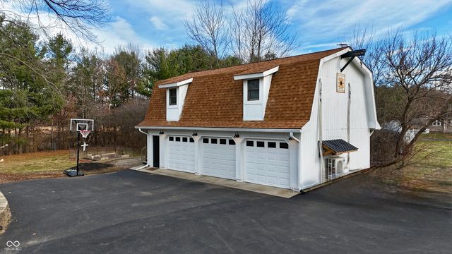 5234 W Olive Branch Road, Greenwood, IN 46143