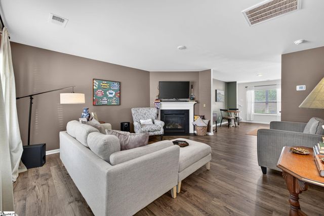 139 Boxbury Way, Fountain Inn, SC 29644