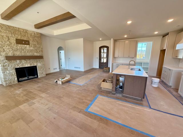 301 ASH DOWN DR, Columbia, MO 65201