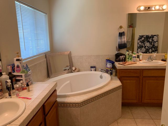 633 Marijean Way, Redding, CA 96003