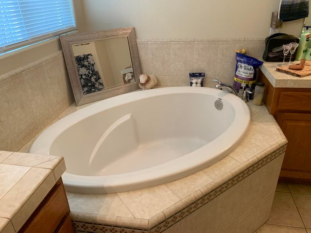 633 Marijean Way, Redding, CA 96003