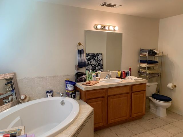 633 Marijean Way, Redding, CA 96003