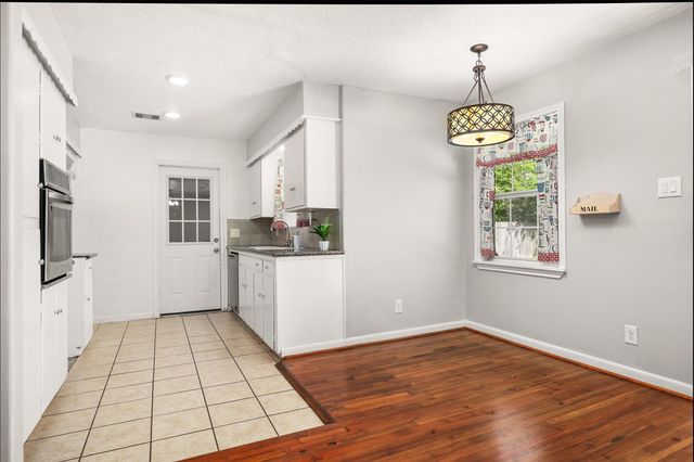 10319 Collingswood Road, La Porte, TX 77571