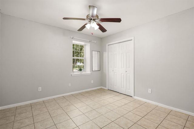 10319 Collingswood Road, La Porte, TX 77571