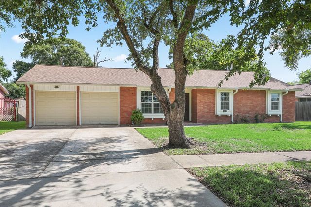 10319 Collingswood Road, La Porte, TX 77571