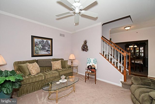 404 ENGLISH IVY DR, Warrington, PA 18976