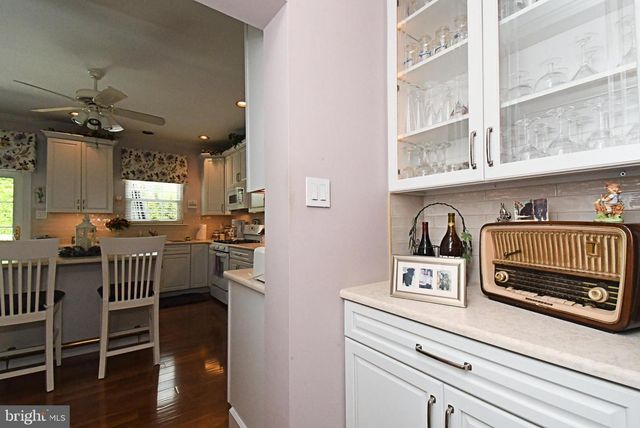 404 ENGLISH IVY DR, Warrington, PA 18976