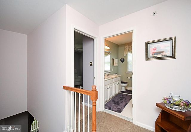 404 ENGLISH IVY DR, Warrington, PA 18976
