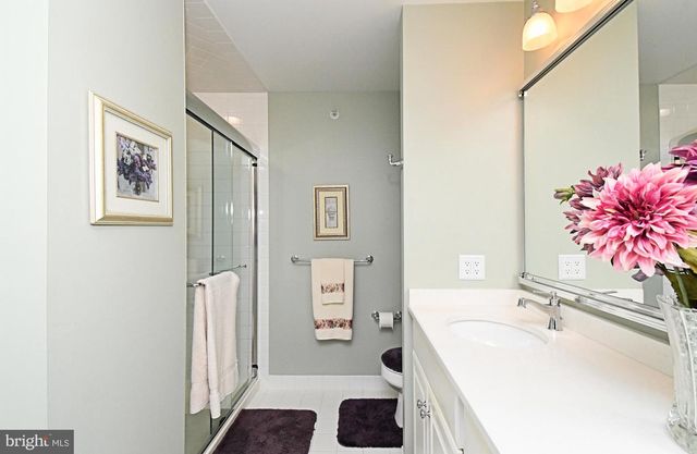 404 ENGLISH IVY DR, Warrington, PA 18976