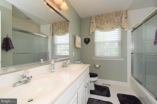 404 ENGLISH IVY DR, Warrington, PA 18976
