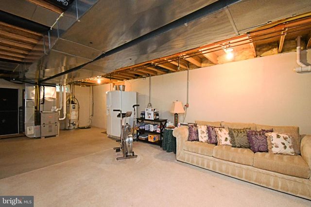 404 ENGLISH IVY DR, Warrington, PA 18976