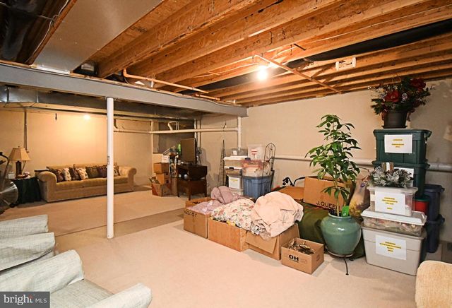 404 ENGLISH IVY DR, Warrington, PA 18976