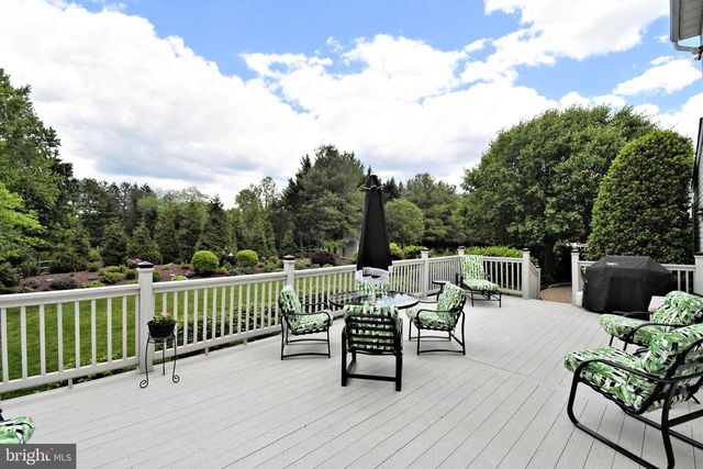 404 ENGLISH IVY DR, Warrington, PA 18976