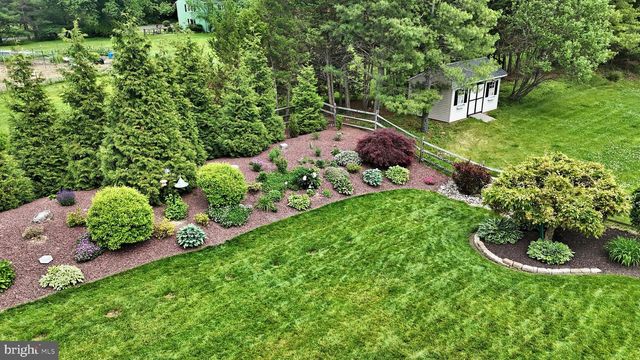 404 ENGLISH IVY DR, Warrington, PA 18976