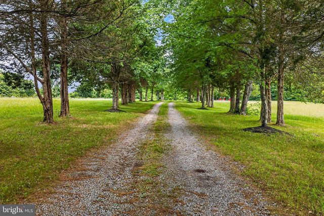 43910 SPINKS FERRY RD, Leesburg, VA 20176