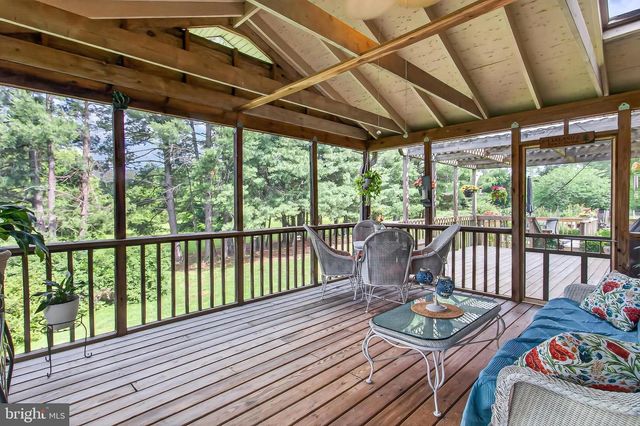 43910 SPINKS FERRY RD, Leesburg, VA 20176