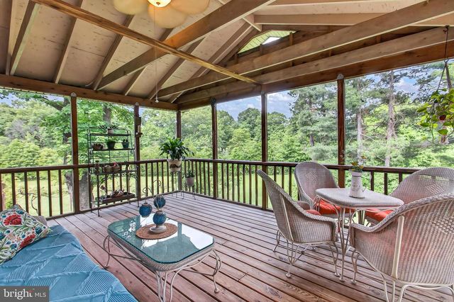43910 SPINKS FERRY RD, Leesburg, VA 20176