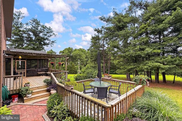 43910 SPINKS FERRY RD, Leesburg, VA 20176