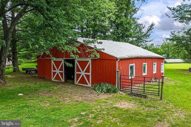 43910 SPINKS FERRY RD, Leesburg, VA 20176