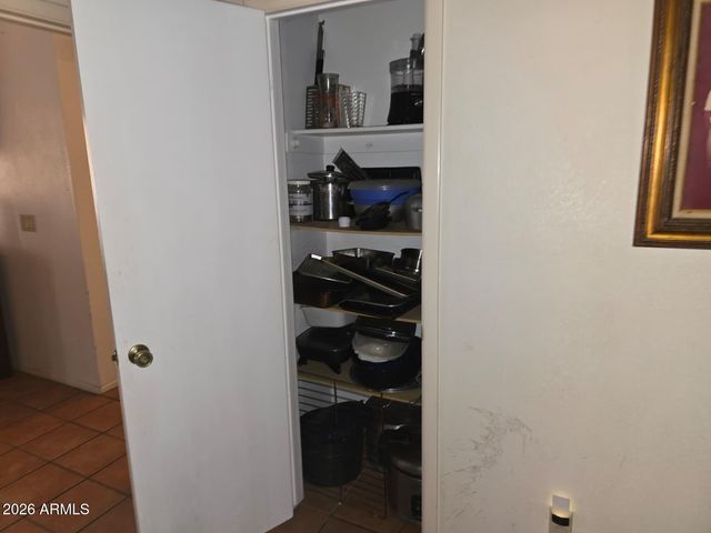 7225 W TUCKEY Lane, Glendale, AZ 85303