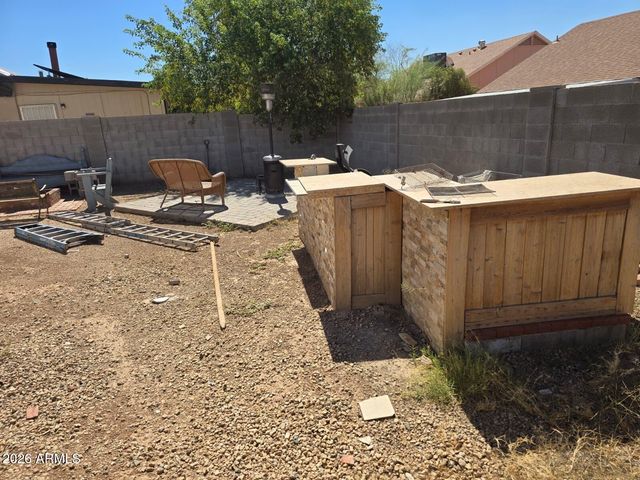 7225 W TUCKEY Lane, Glendale, AZ 85303
