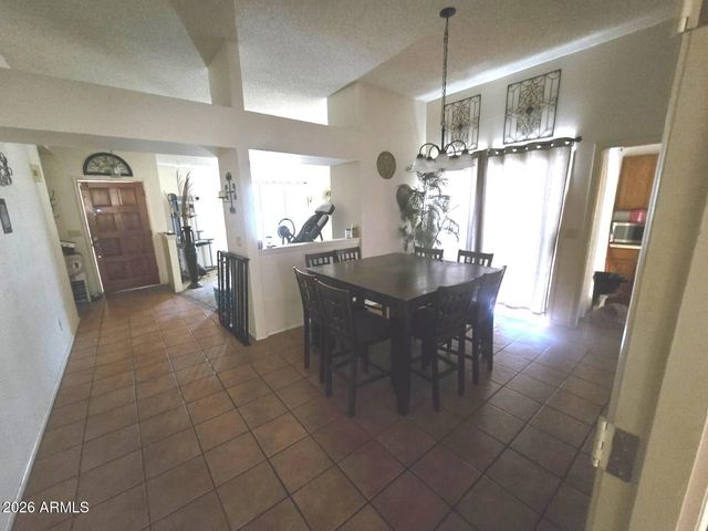 7225 W TUCKEY Lane, Glendale, AZ 85303