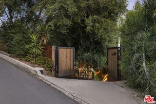 3206 Betty Drive, Los Angeles, CA 90032