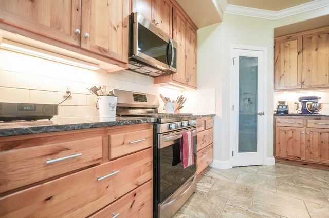 9280 Arant Road, Klamath Falls, OR 97603