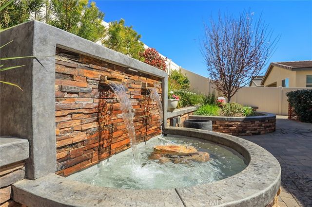 1660 Spring Run, Beaumont, CA 92223