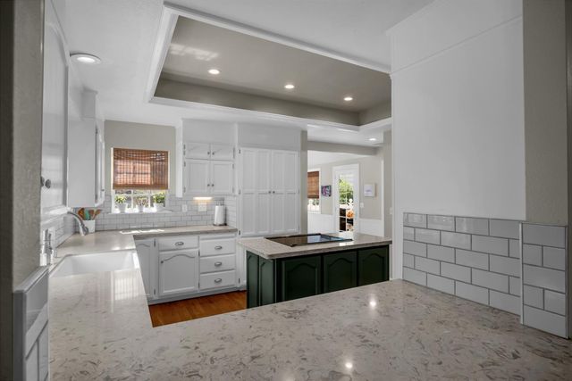 6525 Via Sereno Dr, Sloughhouse, CA 95683