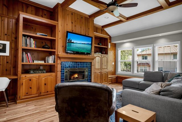 6525 Via Sereno Dr, Sloughhouse, CA 95683