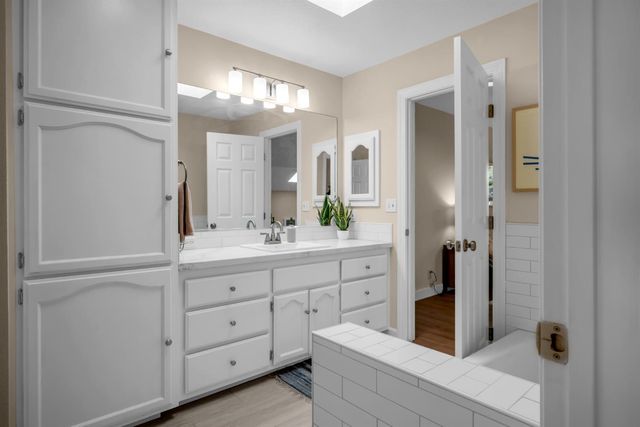 6525 Via Sereno Dr, Sloughhouse, CA 95683