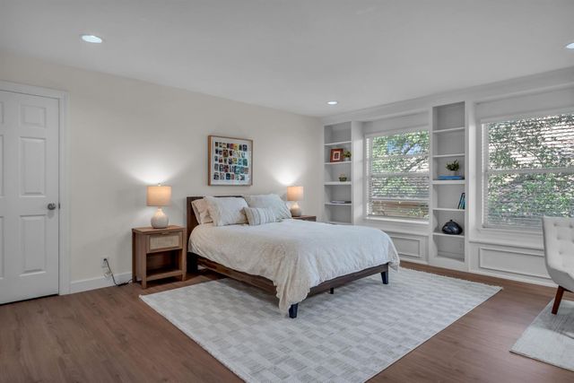 6525 Via Sereno Dr, Sloughhouse, CA 95683