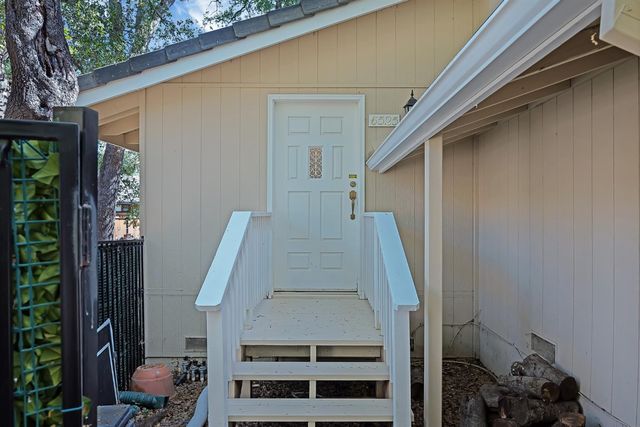 6525 Via Sereno Dr, Sloughhouse, CA 95683