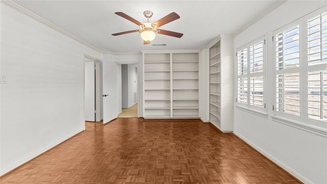 4868 Post Oak Timber Drive, Houston, TX 77056