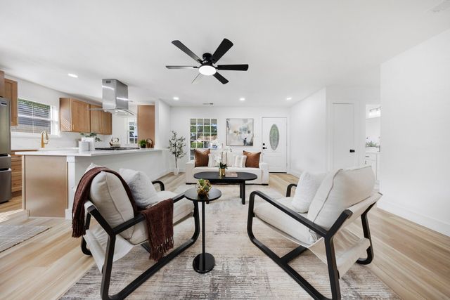 1414 Park East Drive, Garland, TX 75043